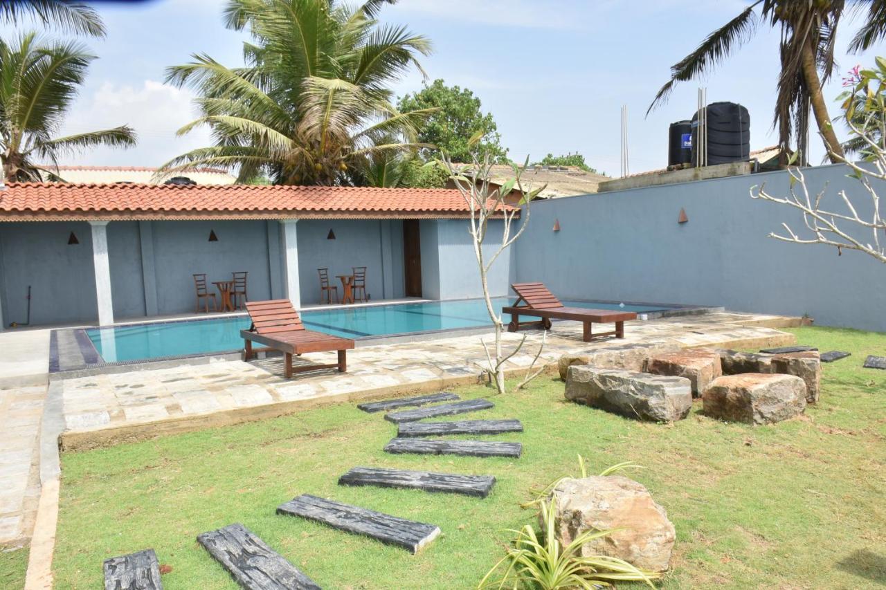 Bussa Arrow Beach Resort מראה חיצוני תמונה